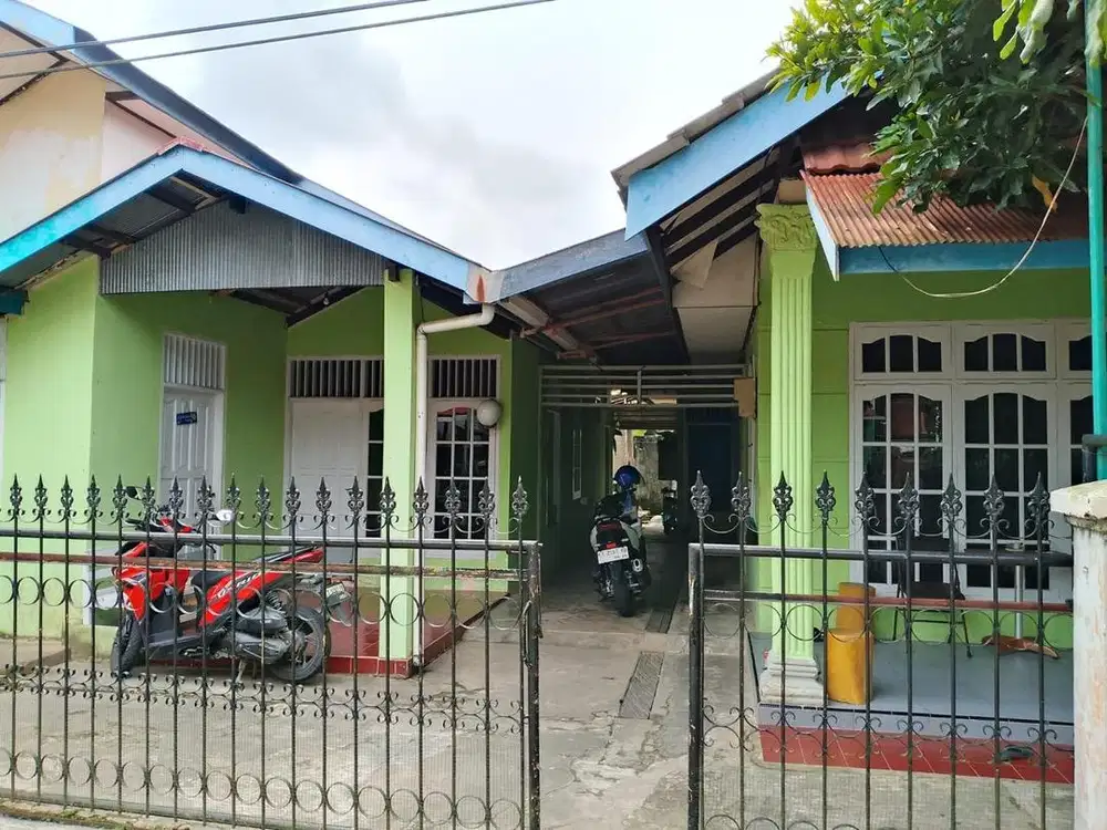 1 Properti 2 Keuntungan. Hunian Nyaman dan Peluang Kost Menjanjikan