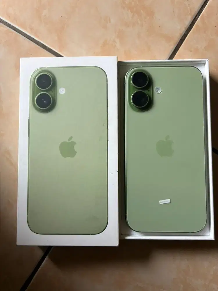 Iphone 17 256 sage cc2