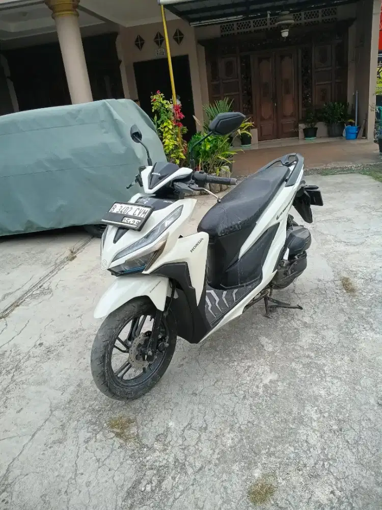 HONDA VARIO 2019 PUTIH