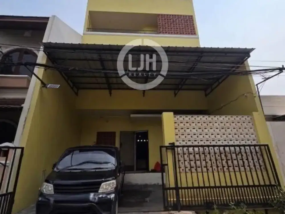 Rumah Semi Furnish di BCS Kelapa Gading Jakarta Utara