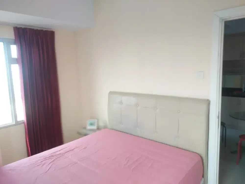 Disewakan 2 Bedroom Furnished Siap Huni Apartemen Green Lake Sunter