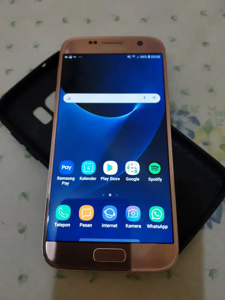 Samsung Galaxy S7 Flat Good Condition
