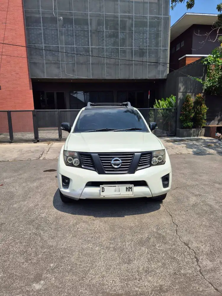 NISAN NAVARA VL AUTOMATIC TH 2013