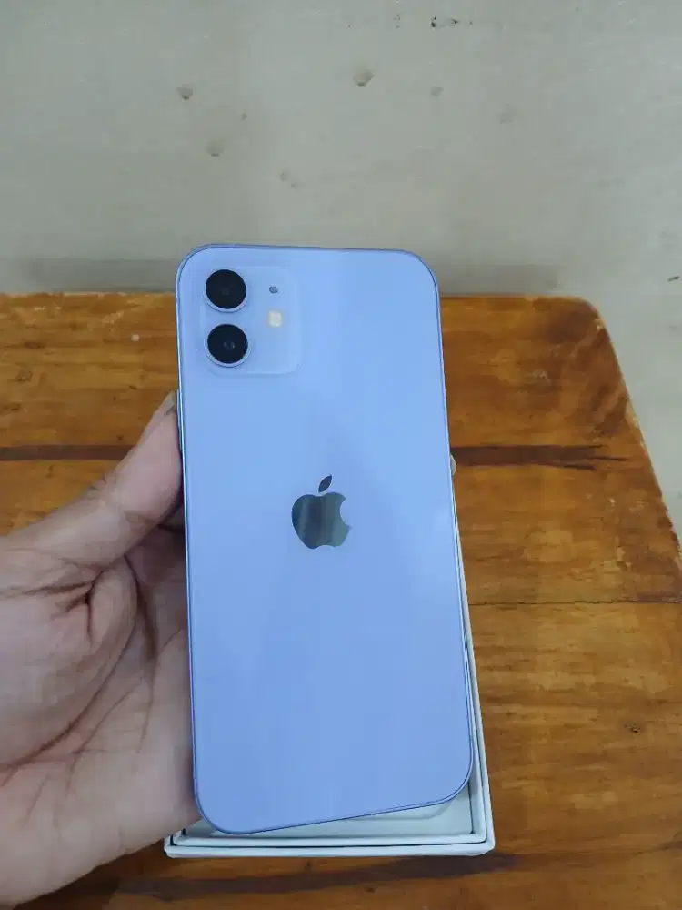 IPhone 12 64Gb purple