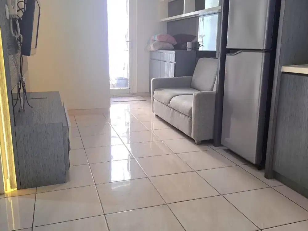 Jual Apartement Springlake 2 Bedroom Furnish Cantik dan Lengkap View Pool Lantai Rendah Siap Dipinang