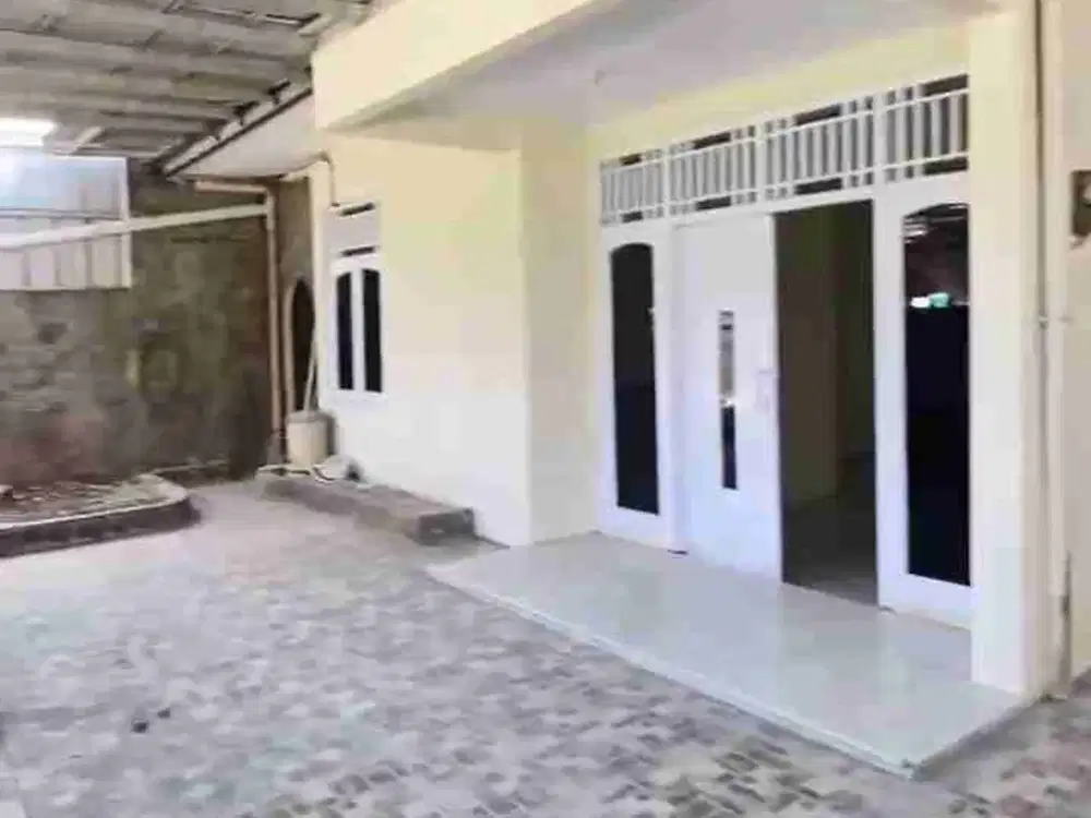 Di Jual Rumah Bagus siap huni di Pulo Gebang Cakung Jakarta Timur