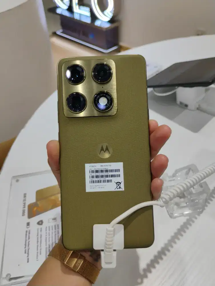 Motorola signature