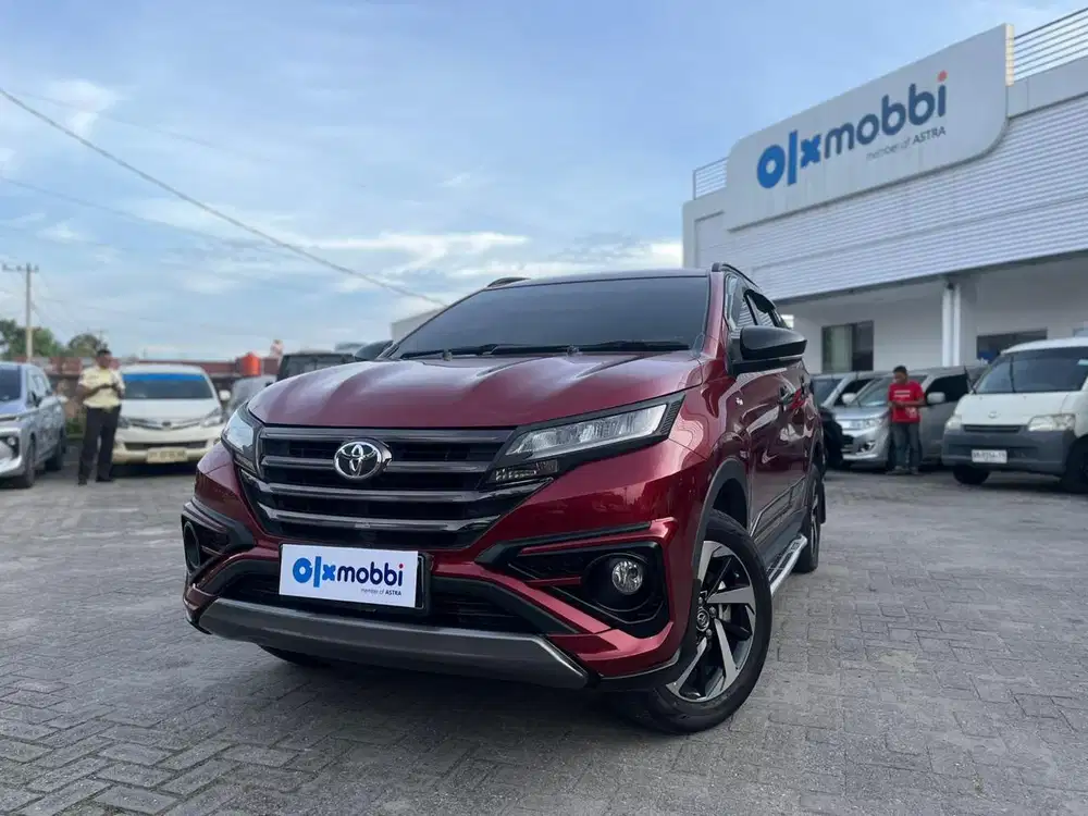 Toyota Rush 1.5 GR Sport AT Bensin 2021 - MY