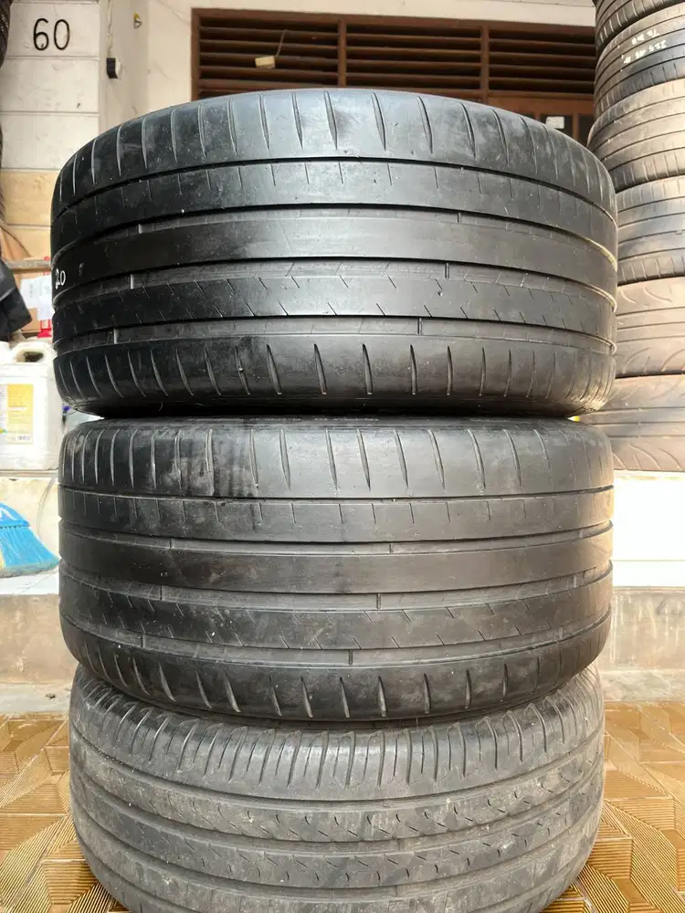 Ban Michelin Pilot Sport 4s 265 35 r20 2Pcs