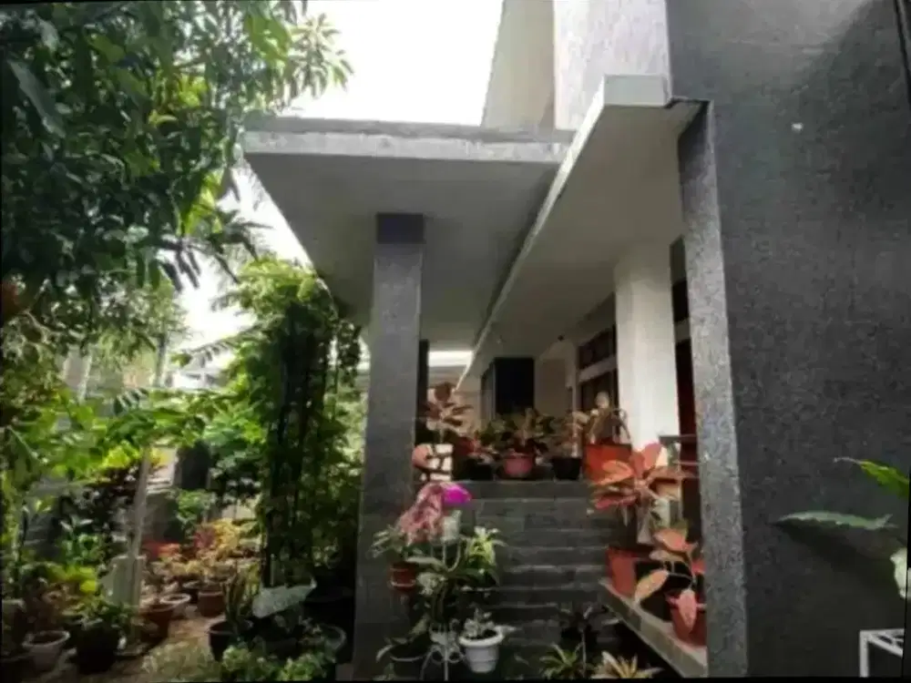Dijual Rumah Mewah Siap Huni Di Turangga, Bandung