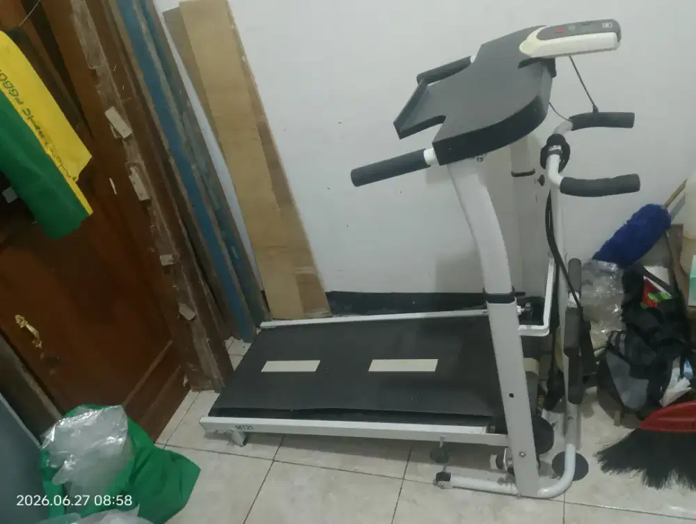 DIJUAL MURAH TREADMILL MANUAL MASIH BAGUS