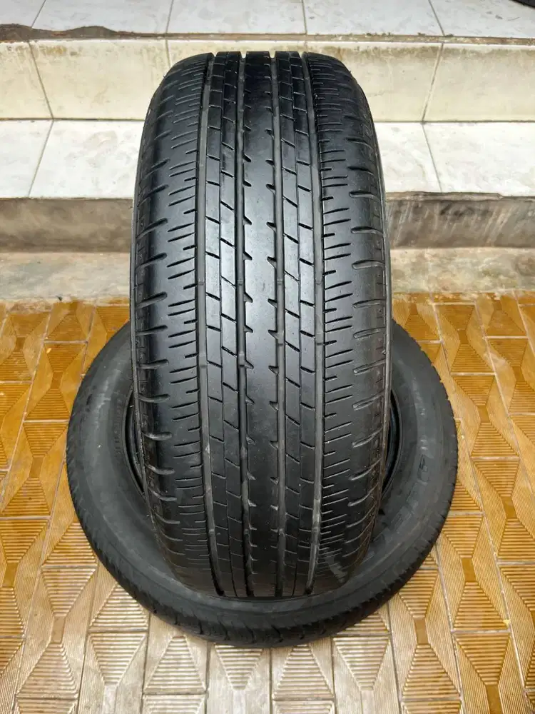 Ban Bridgestone Turanza ER33 215 55 r17 1Pcs