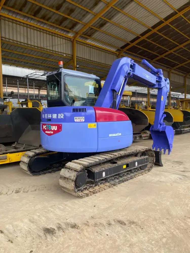 Excavator pc78UU tahun 2026