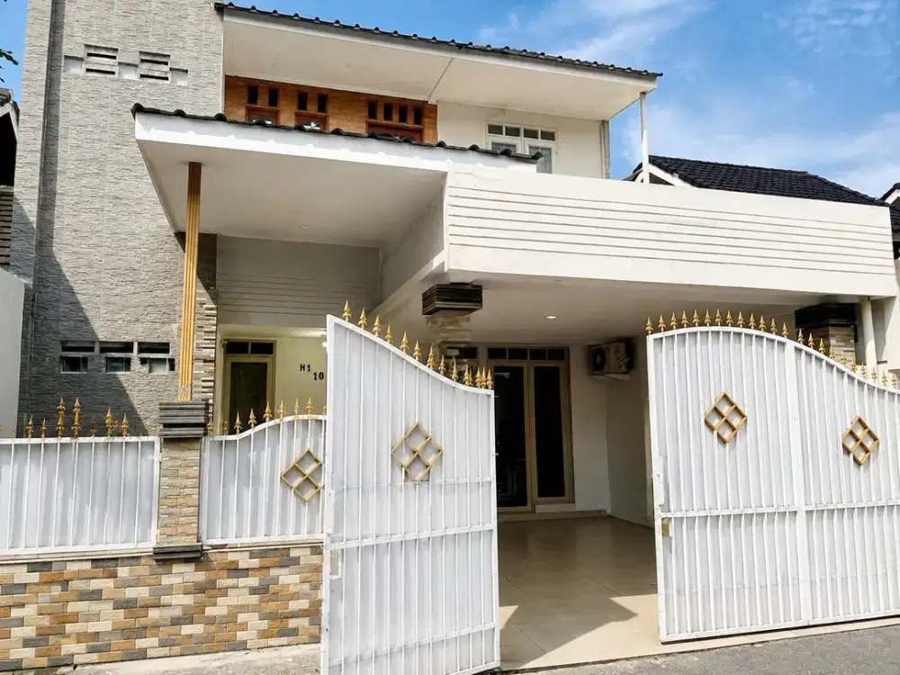 Dijual Rumah 1M-an di Meruyung 2 Lantai Lokasi Strategis