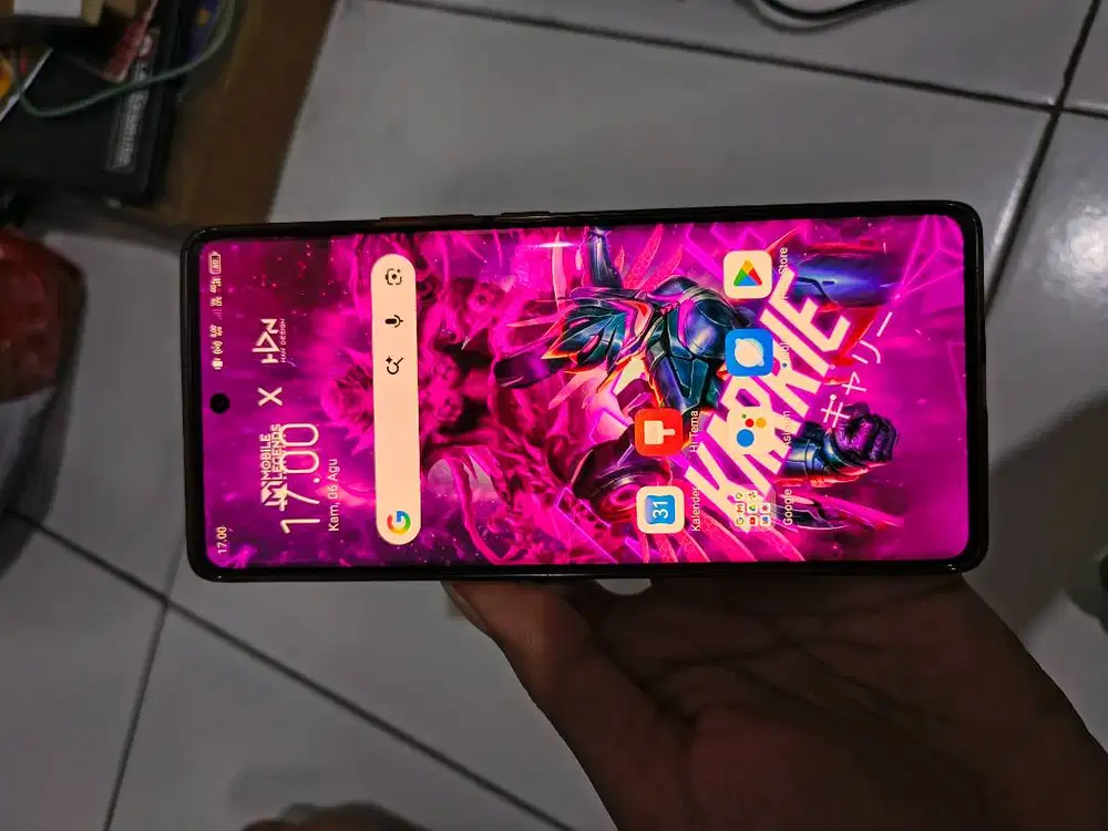 Masih bagus betul, fullset. Casan aja bukan bawaan, karna ilang.