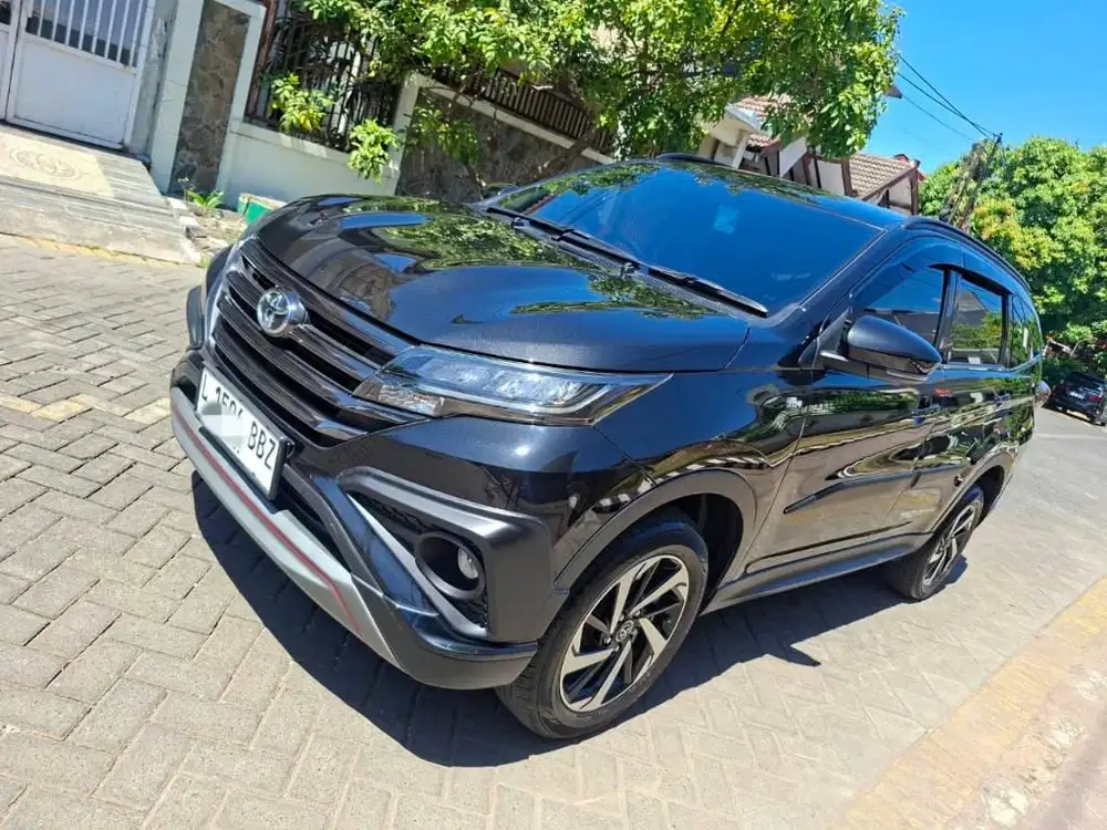 Toyota Rush 1.5 TRD Bensin Matic/At 2021 Super Istimewa Siap Pakai