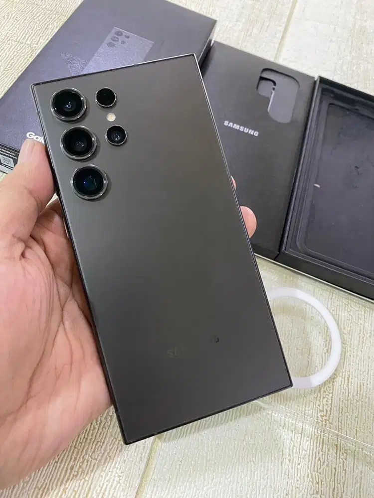 Samsung S24 ultra 12/256 Titanium Black