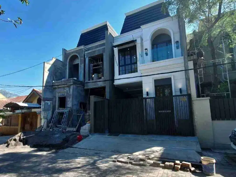 Dijual.Manyar 2 Lantai baru Gress