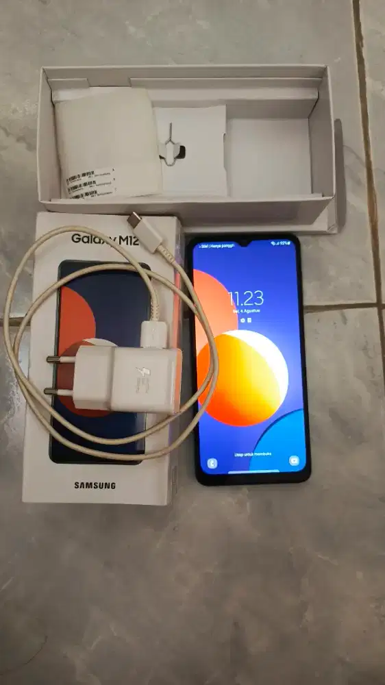 Samsung M12 3/32 gb