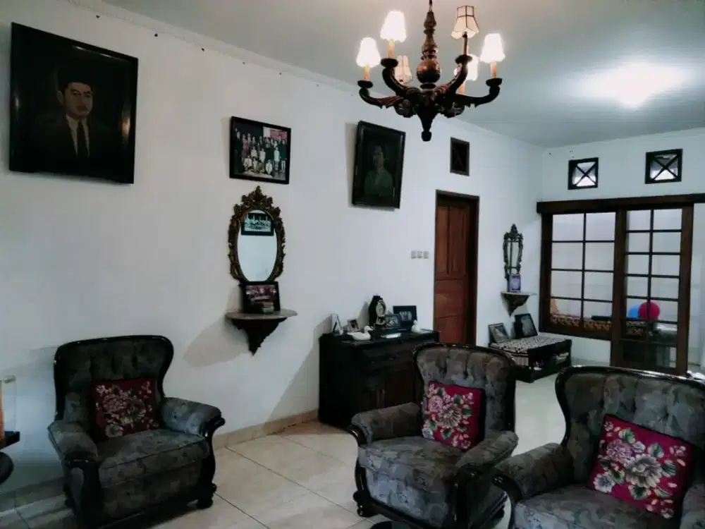DIJUAL MURAH RUMAH SAYAP DAGO RIAU IR H DJUANDA TENGAH KOTA BANDUNG KOMERSIL