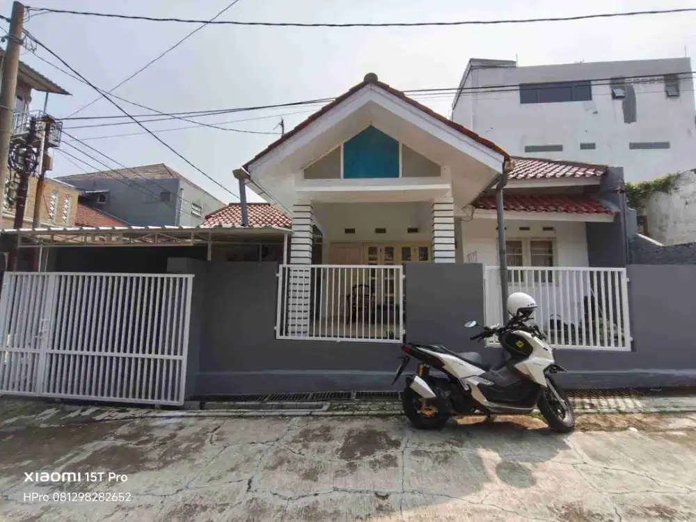 Dijual Rumah Hook Murah Strategis Cibinong