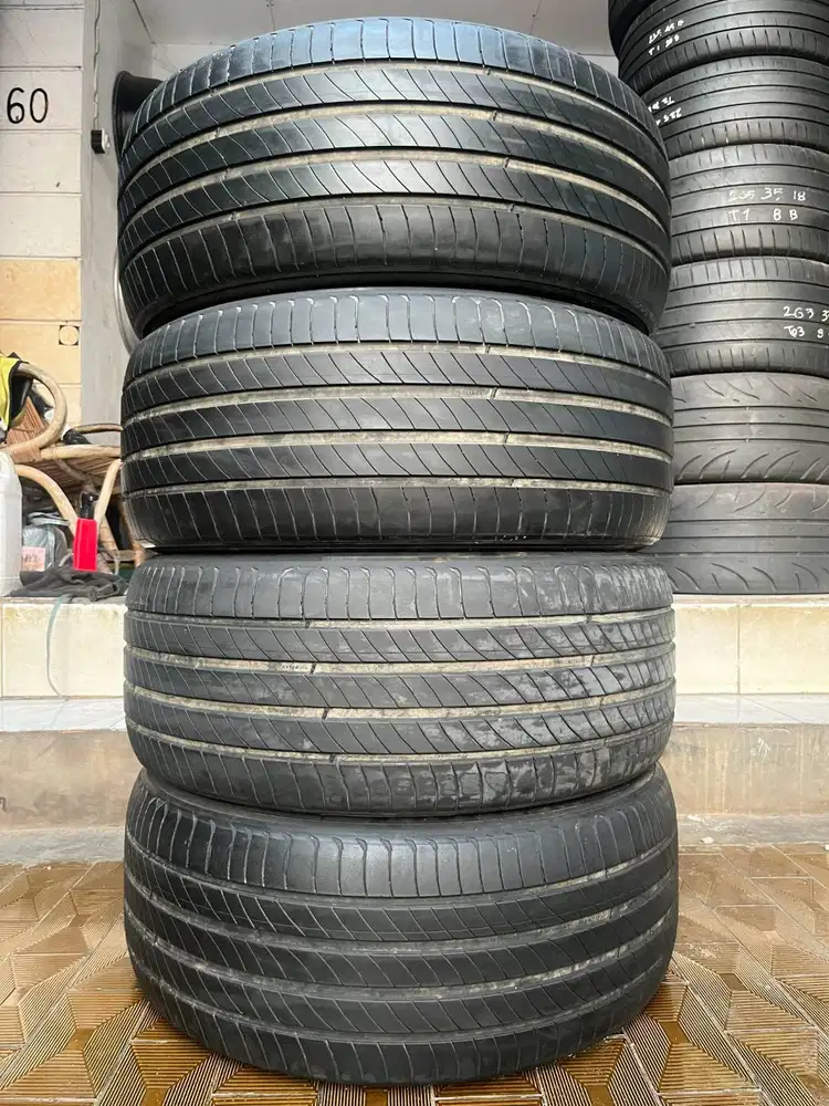 Ban Michelin Primacy 4 235 50 r18 4Pcs