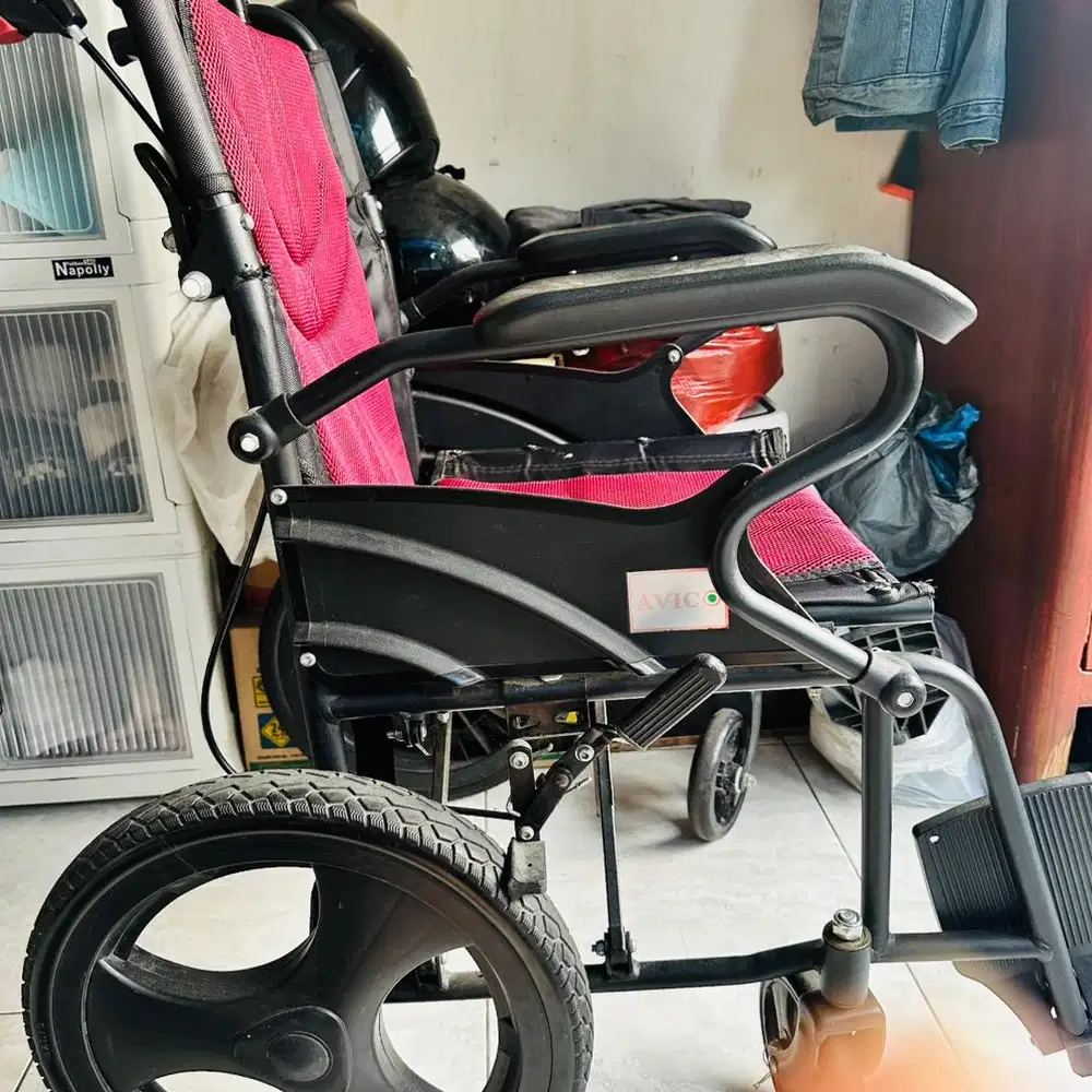 Kursi Roda Avico Arjuna