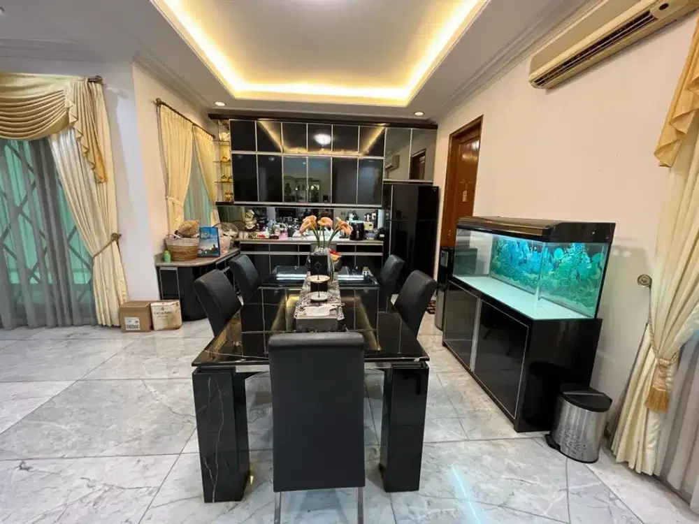 Dijual Rumah Pluit Selatan rapih sudah shm