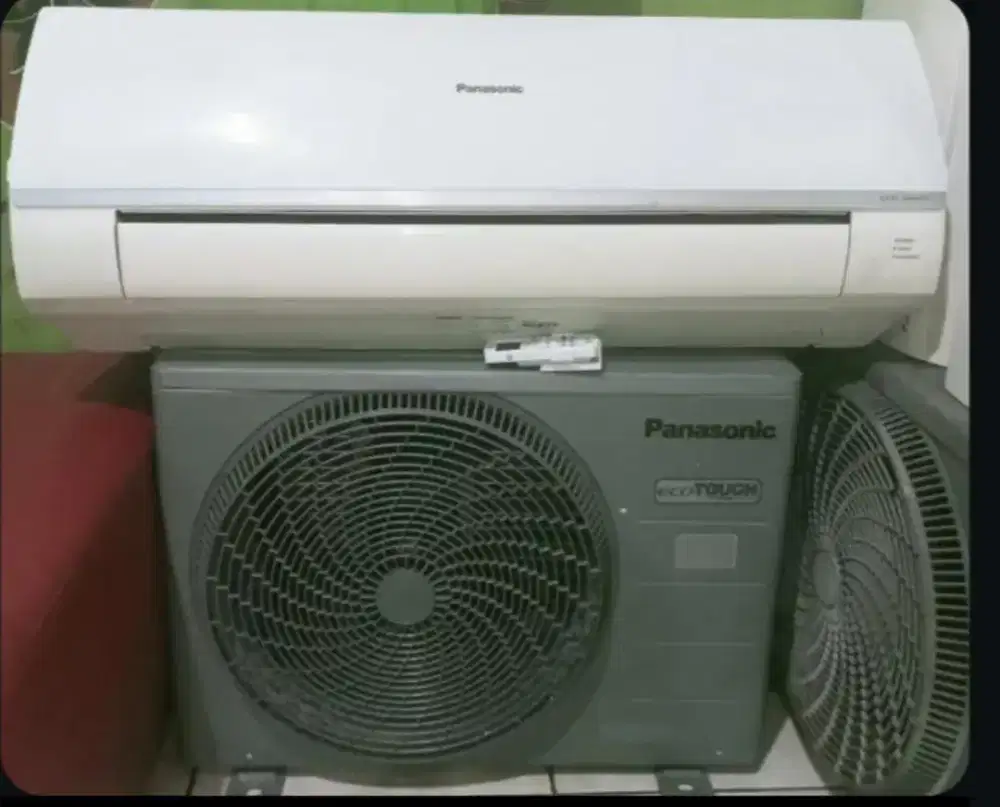 Jual ac panasonic 1 pk R 32 lowwat 700 watt kondisi 95% ori smua