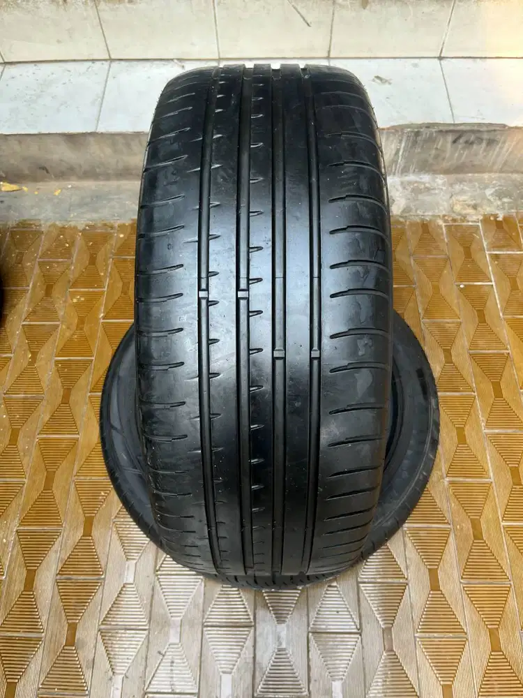 Ban Accelera PHI 245 40 r20 1Pcs