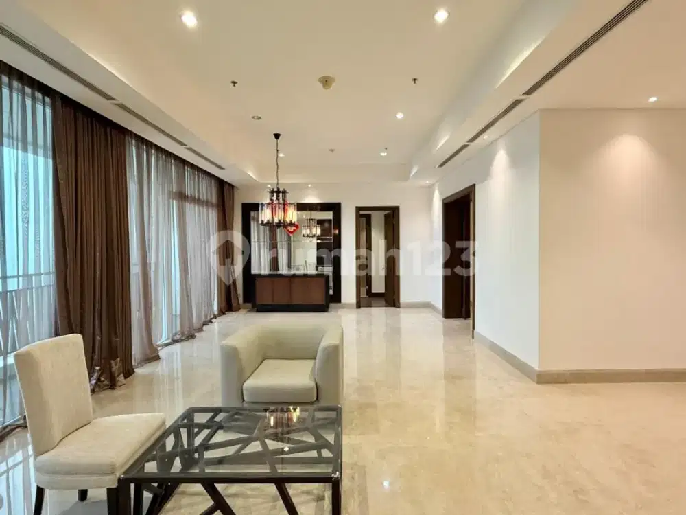 Sewa 4 BR Apartemen Pakubuwono Signature, Jakarta Selatan