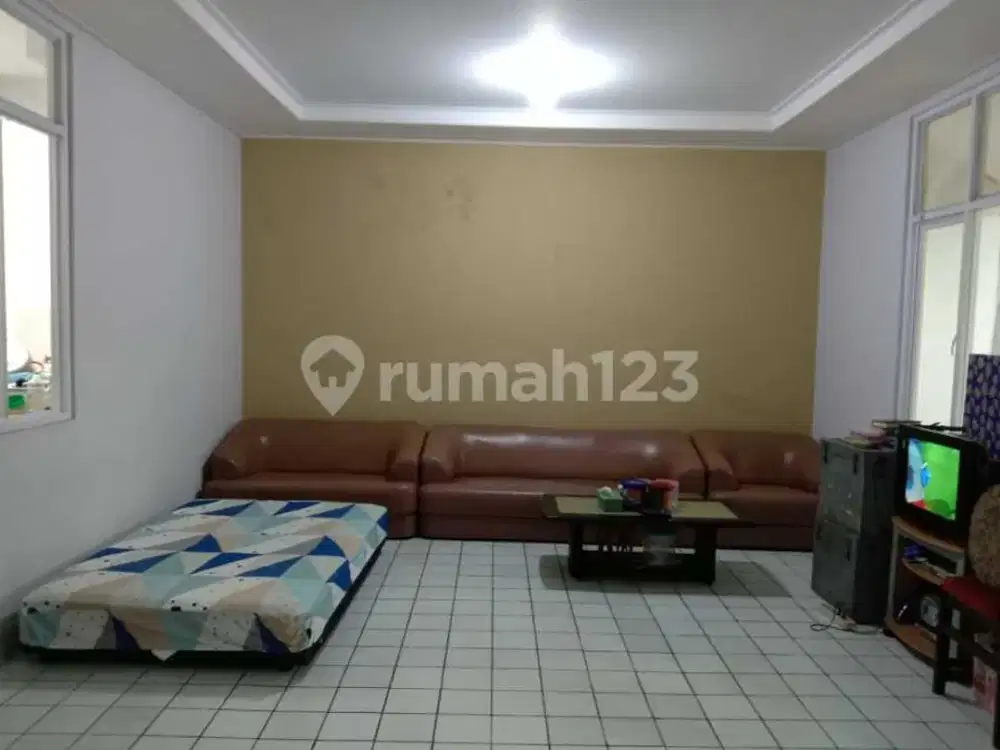 Dijual Rumah di Cilandak Barat, Jakarta Selatan