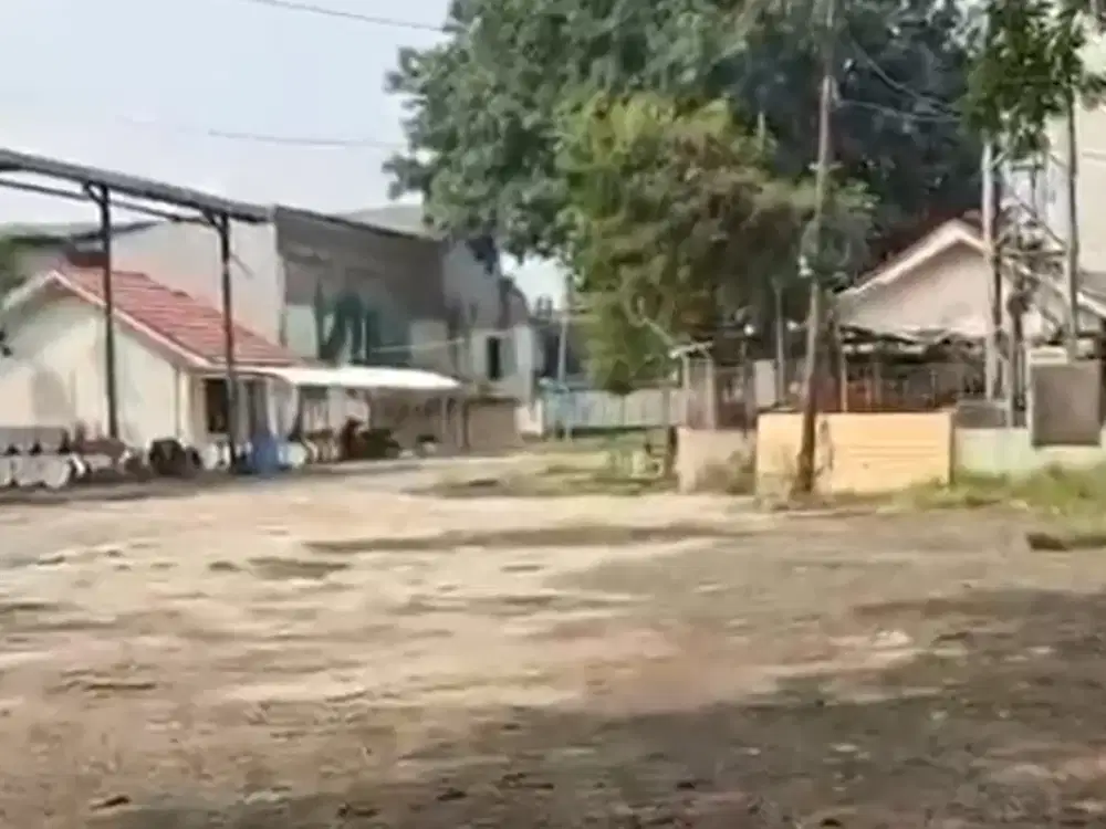 Dijual Tanah Komersial Bonus Gudang di Tipar Cakung Raya – SHM, Luas 4.863 m²