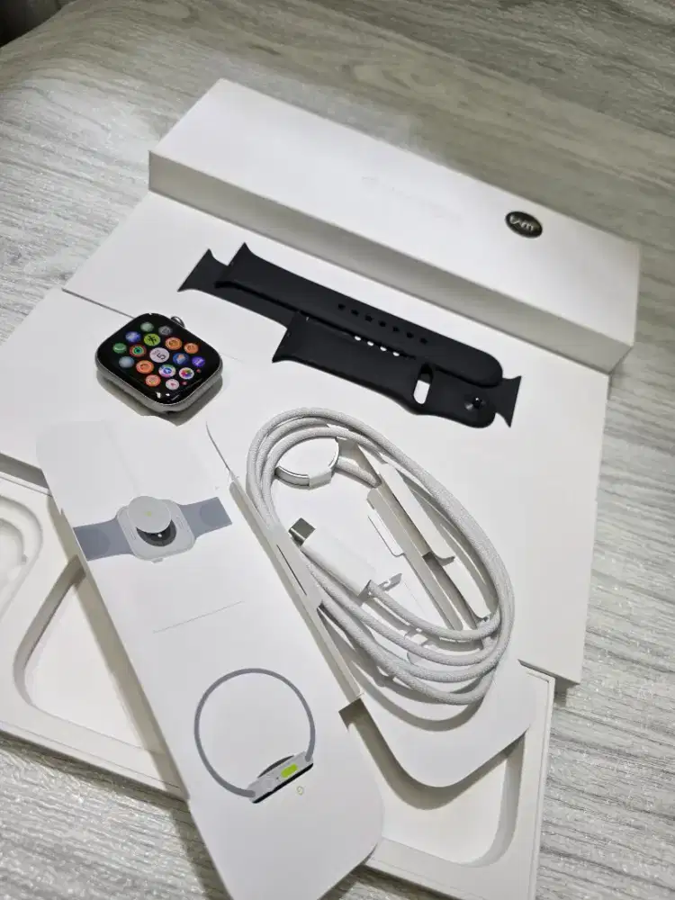 IWATCH 11 42MM GRAY RESMI IBOX