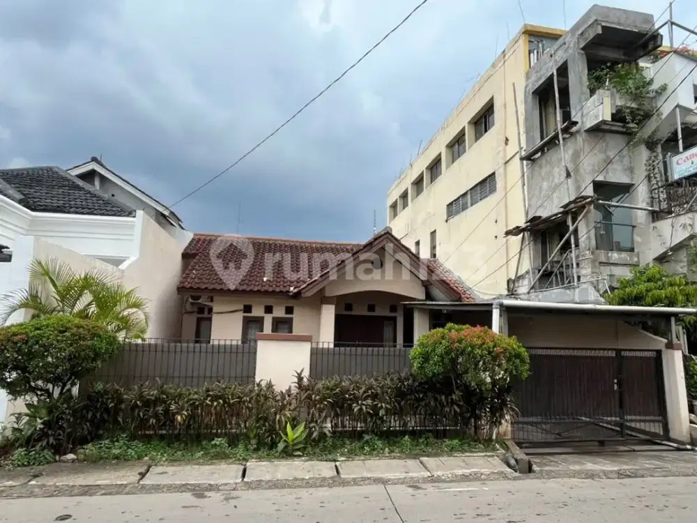 Dijual Rumah di Ciputat, Nempel Bintaro