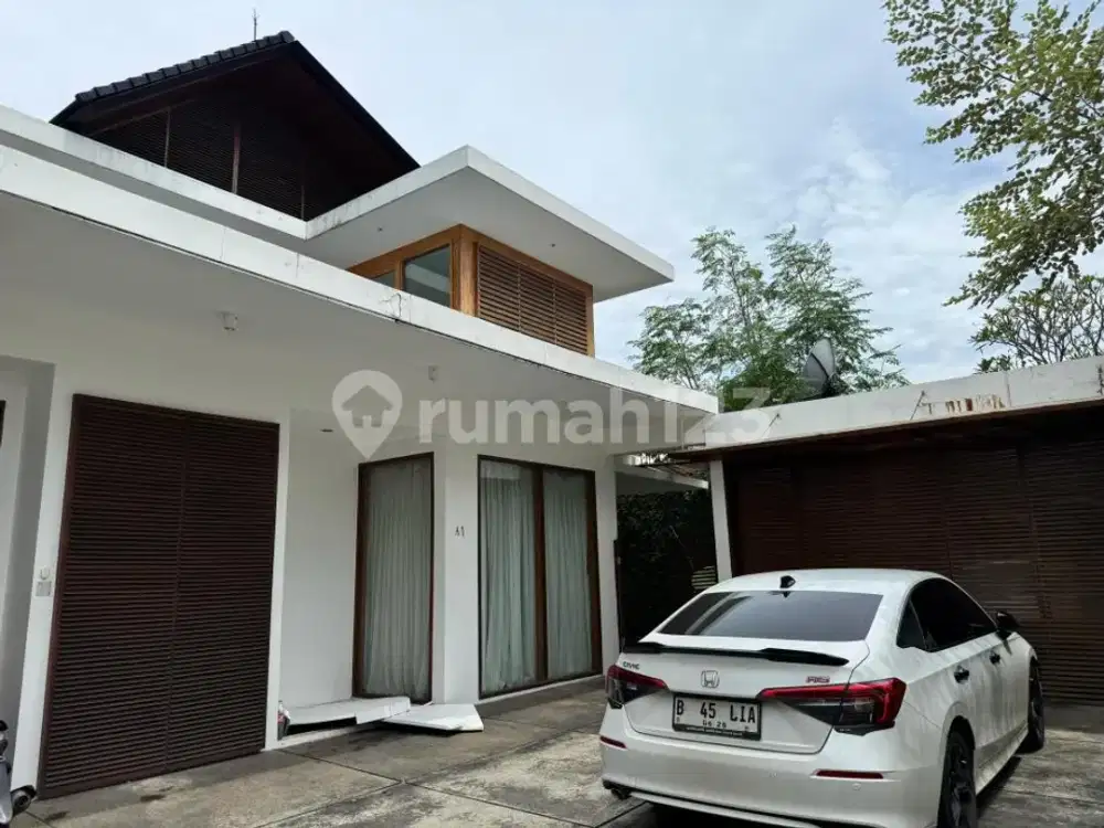 Disewakan Rumah Bagus di Kemang, Jakarta Selatan