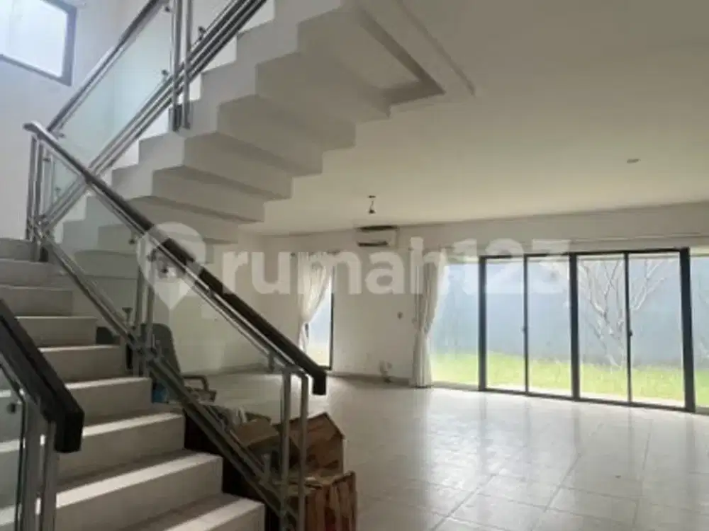 Dijual Rumah di Kawasan Telaga Golf, BSD