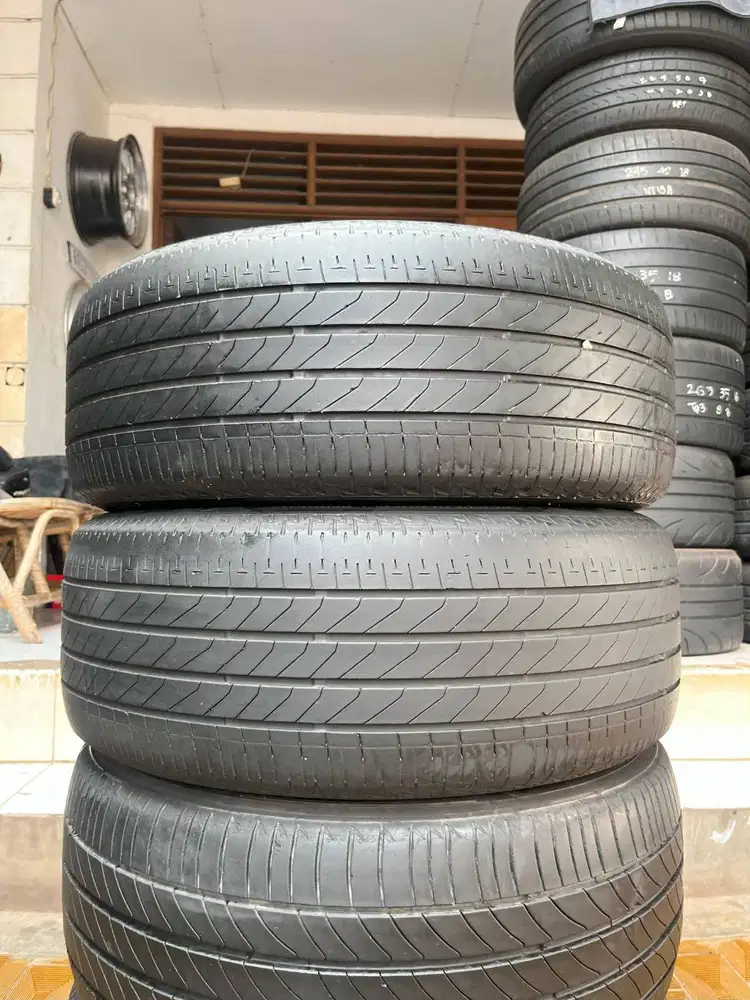 Ban Bridgestone Turanza T005A 215 55 r17 2Pcs