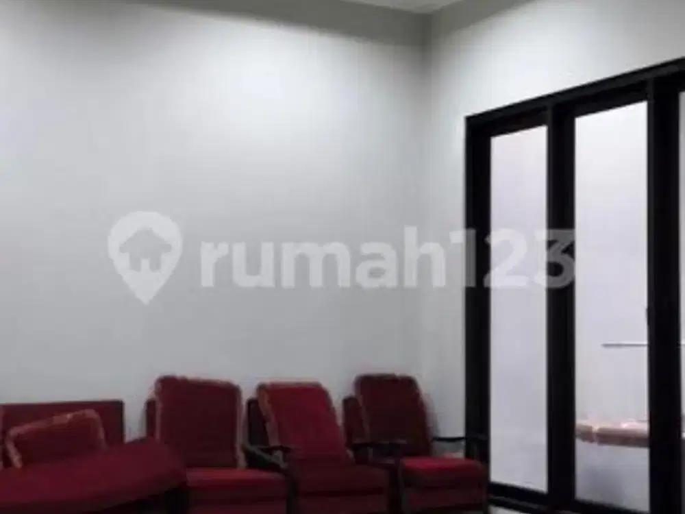Rumah Disewakan di Pejaten Barat, Pasar Minggu