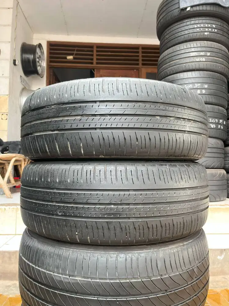 Ban Dunlop Enasave EC300+ 205 55 r17 2Pcs