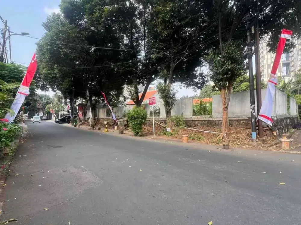 Kavling strategis Tebet Jaksel, turun harga 8 Milyar. Cocok bangun kost eksklusif, hotel, rumah tinggal.