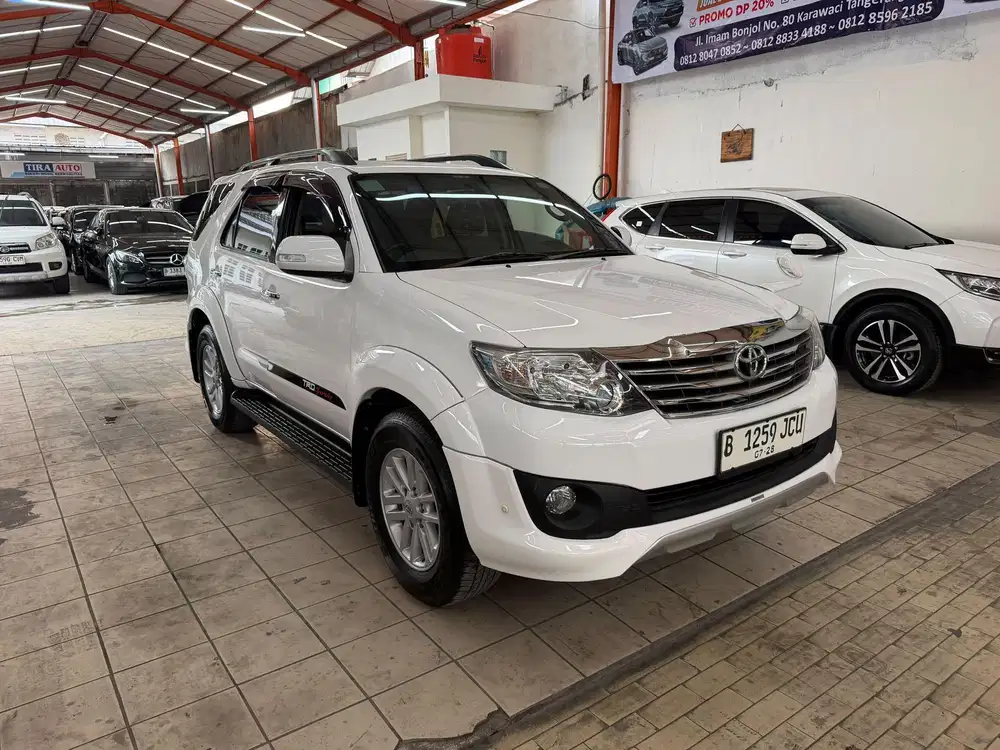 Toyota Fortuner 2.7 Bensin TRD Sportivo AT CVT MATIC 2013 Putih BAGUS