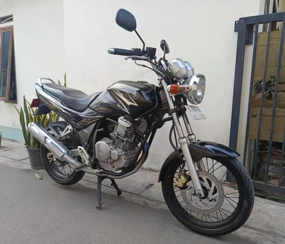 Yamaha scorpio z 2008 lengkap bagus