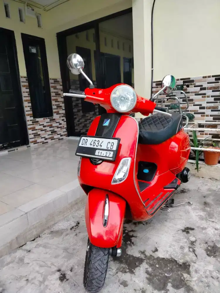 Vespa matic LX 2012
