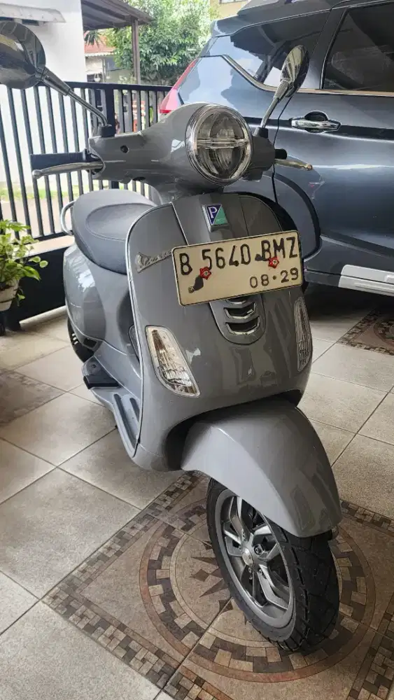 Vespa LX 125 2024