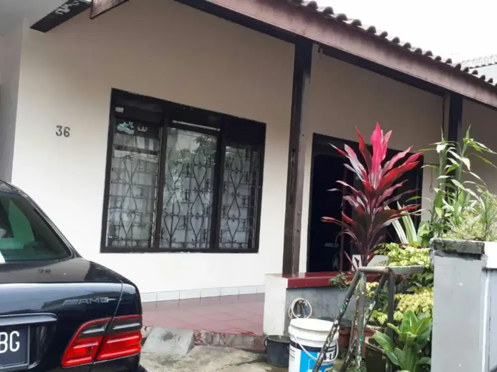 Rumah Lama Turun Harga Suryalaya Buahbatu Lokasi Tengah Kota