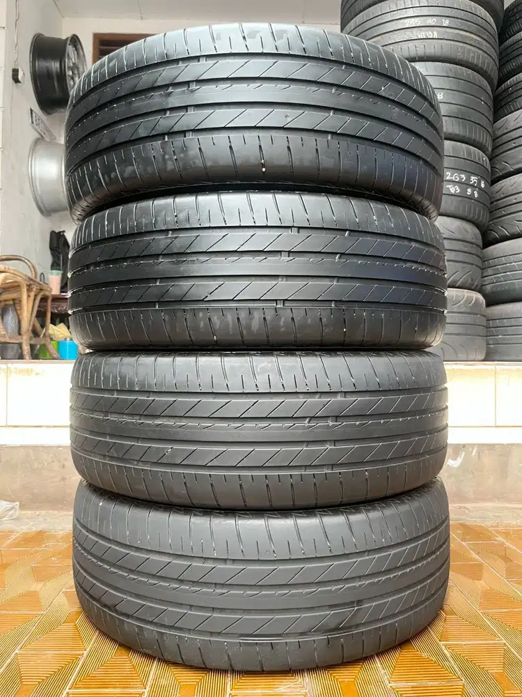 Ban Bridgestone Turanza T005A 215 55 r18 4Pcs