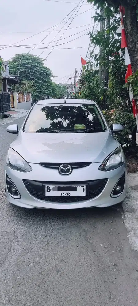 Mazda 2 Type R AT 2010 – Mulus & Siap Pakai!
