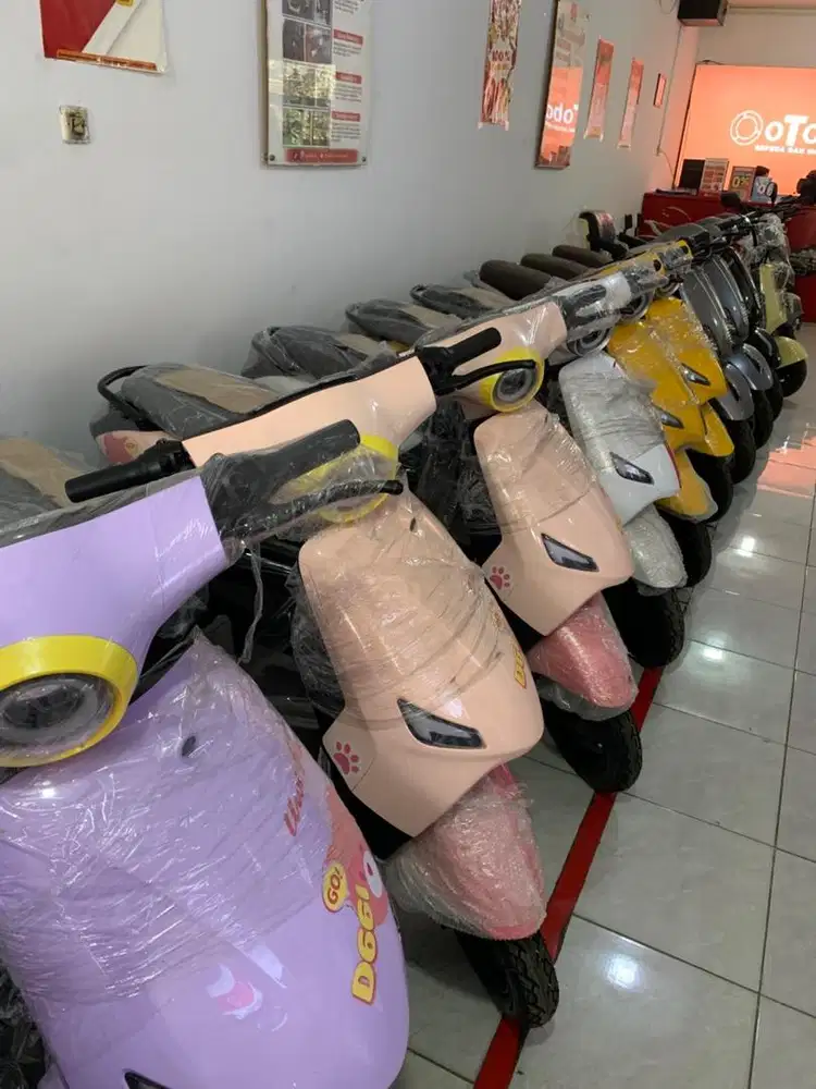 SEPEDA LISTRIK UWINFLY D66I