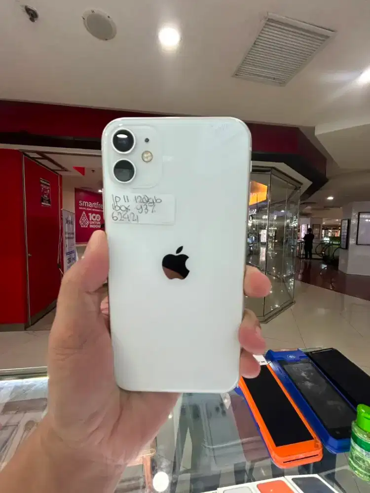 iPhone 11 128gb iBox putih